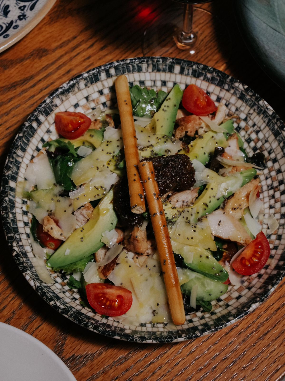 AVOKADO & FILETO PULE / Avocado & Chicken Fillet